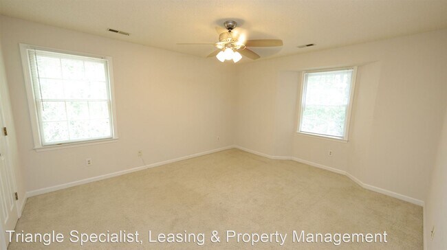 Building Photo - 1501 Creekwood Ct