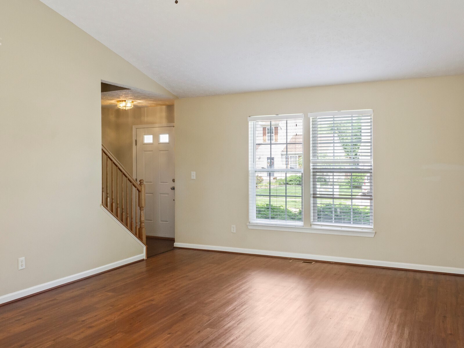 Building Photo - 443 Indian Lake Dr
