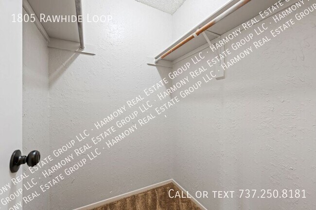 Building Photo - 1805 Rawhide Loop