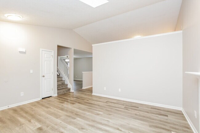 Building Photo - 6337 Cooperstone Ct