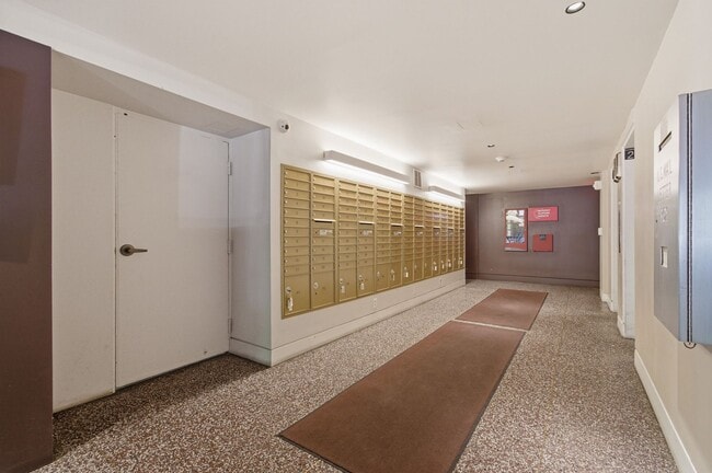 Building Photo - 1440 N Street NW