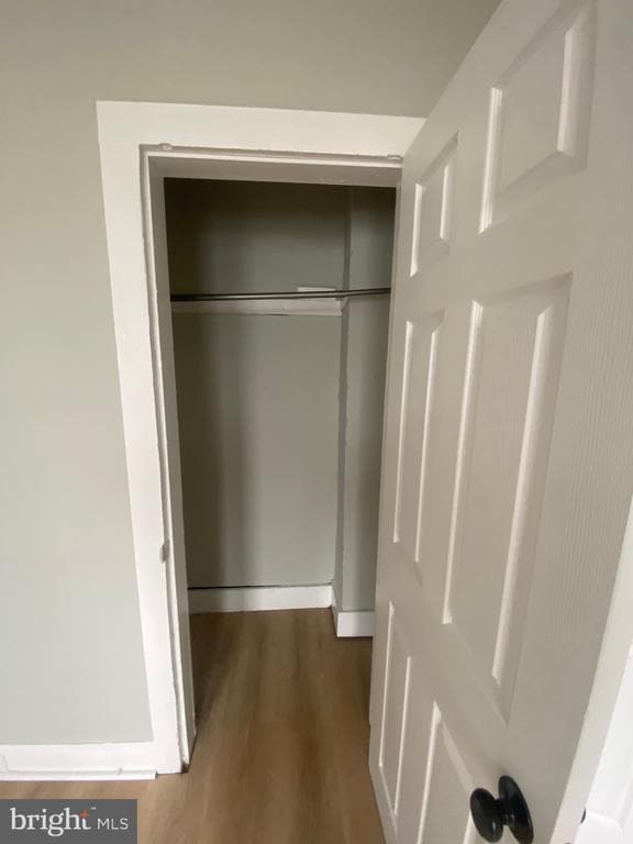 Building Photo - 617 New York St