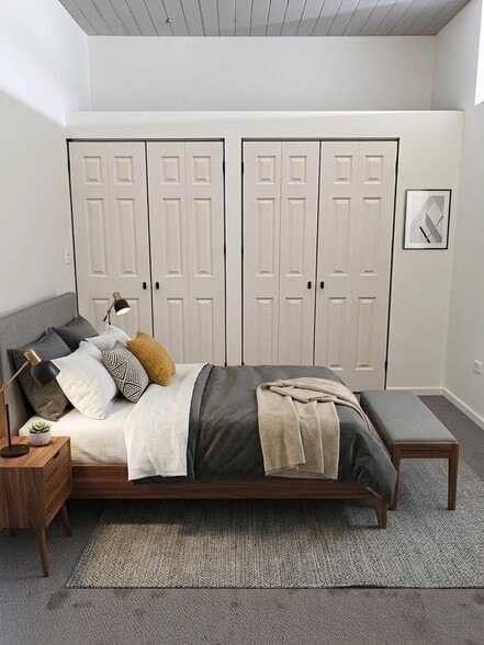 Building Photo - 1525 S Sangamon St