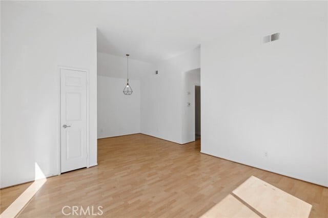 Building Photo - 602 Carnation Ave