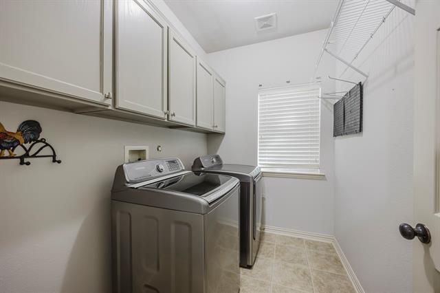 Building Photo - 362 Spring Meadow Dr