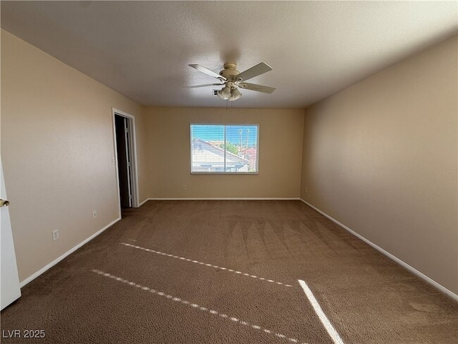 Building Photo - 9950 Shadow Grove Ave