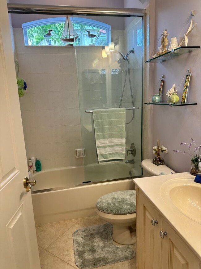 Building Photo - Fully Furnished Seasonal Home Rental with Pool in Fiddlers Creek