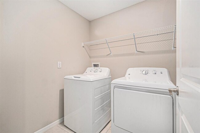 Building Photo - 13129 Great Plns Dr