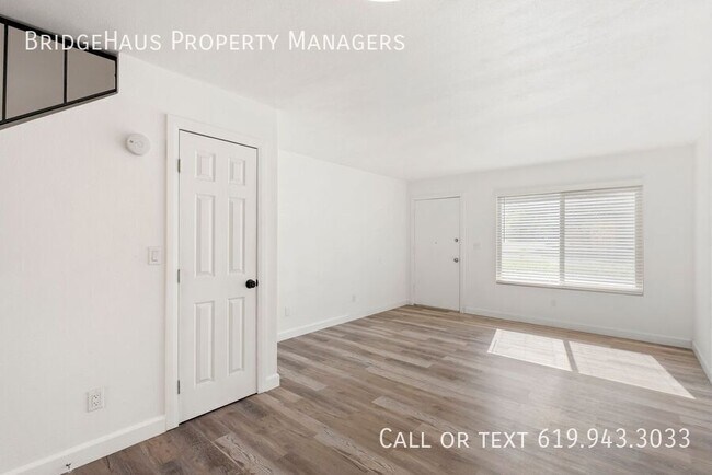 Building Photo - 6644 Bell Bluff Ave