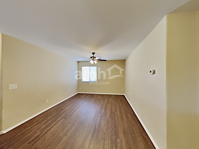 Building Photo - 23847 W Grove St