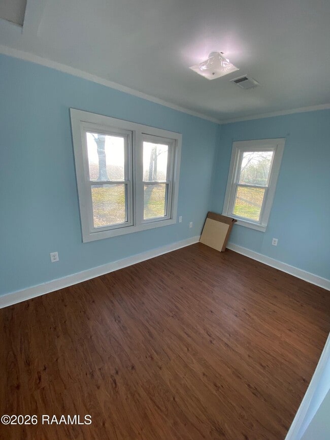 Building Photo - 1011 Latiolais Rd