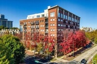 Building Photo - 715 N Church St