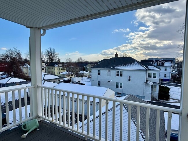 Building Photo - 1181 Boulevard