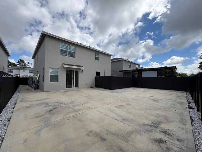 Building Photo - 12948 SW 265th Terrace