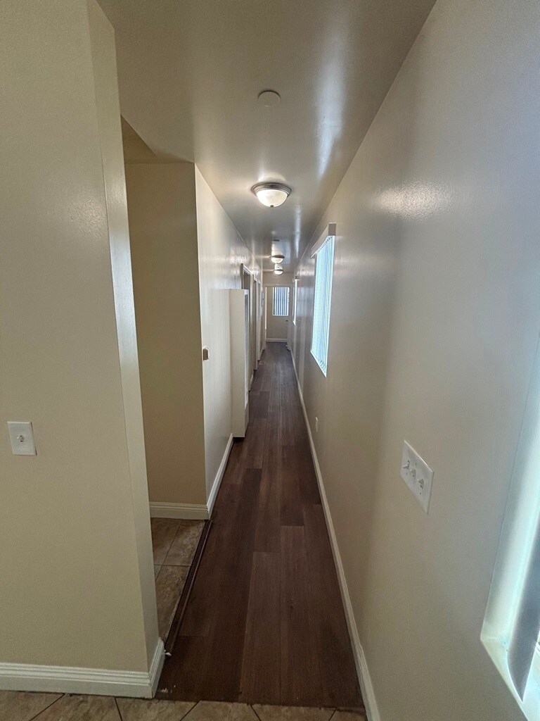 Building Photo - 9031 Avalon Blvd