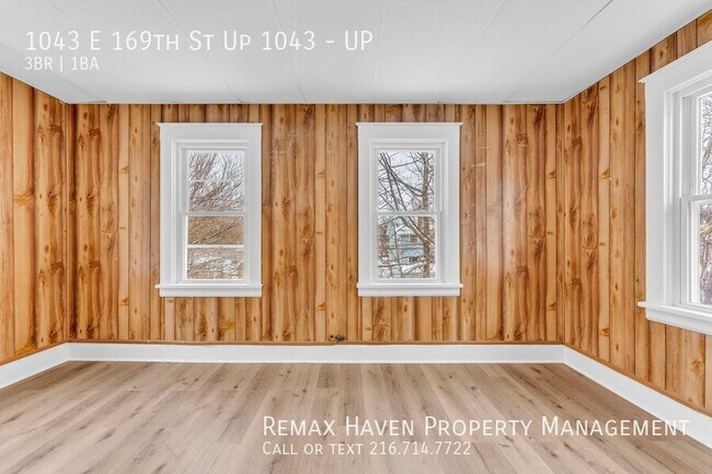 Building Photo - 1043 E 169th St