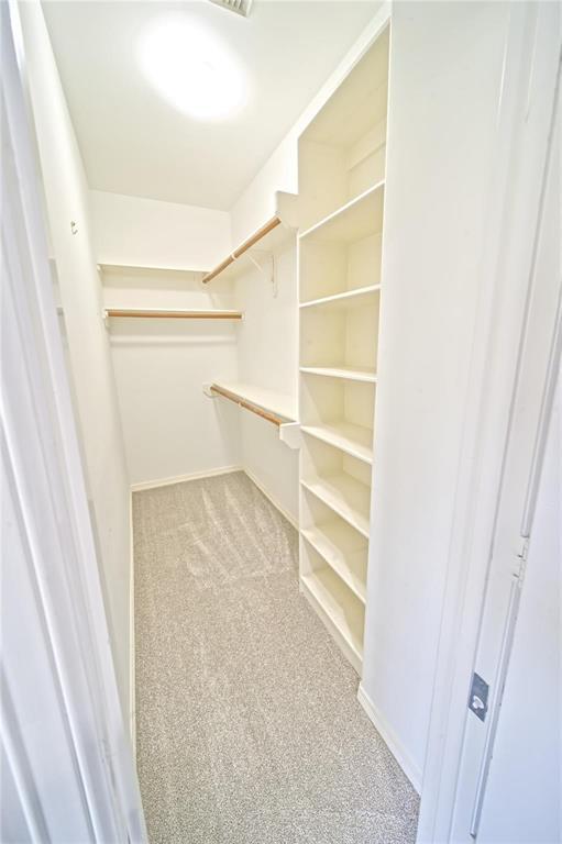Building Photo - 910 Peachwood Bend Dr