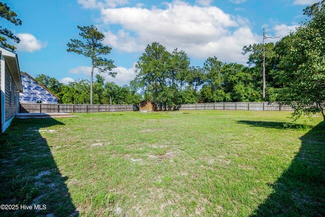 Building Photo - 209 Oak Grove Cir