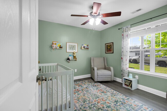 Building Photo - 117 Craftsman Dr