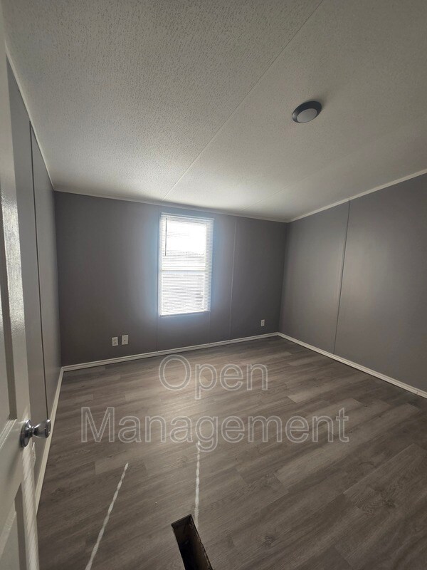 Building Photo - 2501 Martin Luther King Dr