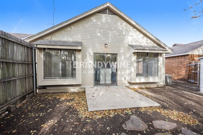 Building Photo - 926 Gable Ave