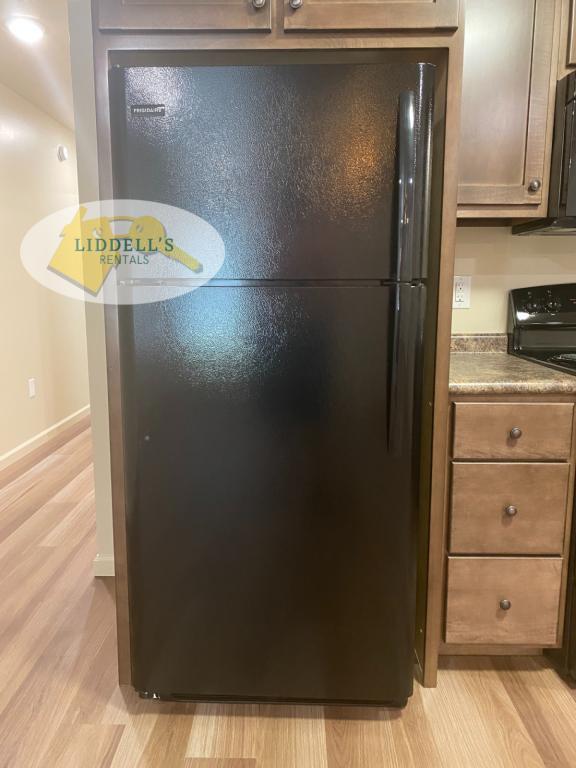 Building Photo - 308 W Locust St