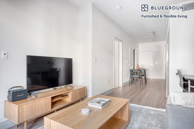 Building Photo - 44758 Old Warm Springs Blvd