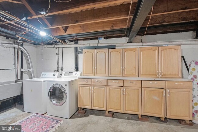 Building Photo - 4520 Middleton Ln