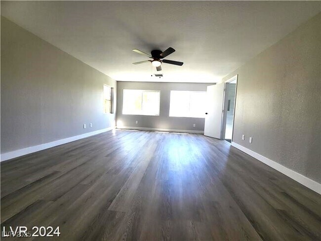 Building Photo - 10208 Grecian Laurel Ct