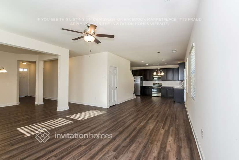 Building Photo - 9823 Maywine Cir