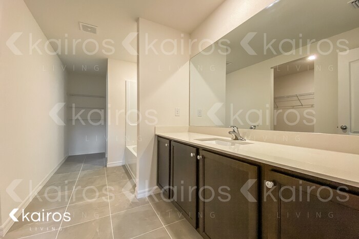 Building Photo - 14259 Lemon Yellow Tree Ln