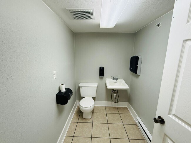 Building Photo - Daycare Center