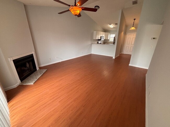 Building Photo - Waterfront Green Cove Springs 2BR with In-Unit Laundry, Central AC, and Pool!