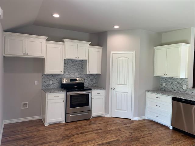 Building Photo - 3503 Brookstone Dr