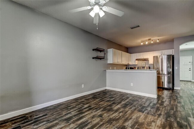 Building Photo - 3421 Santa Rita Ln