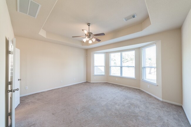 Building Photo - 607 Overdell Dr