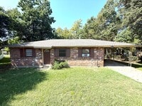 Building Photo - 259 Empire Rd