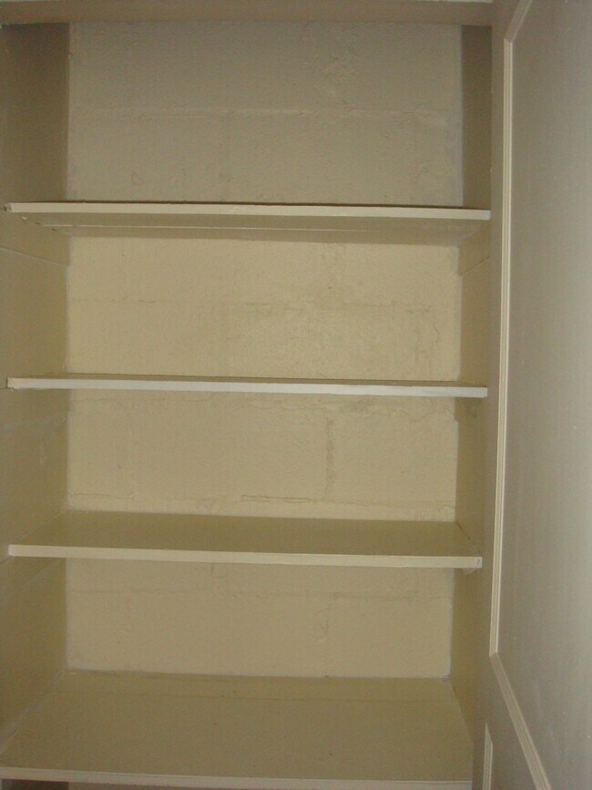 Building Photo - 1401 Williams St
