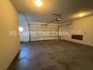 Building Photo - 8612 Colonial Acres Rd