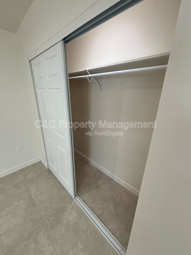 Building Photo - 18110 Gault St