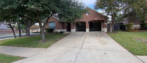 Primary Photo - 1002 Mesquite Hollow Pl