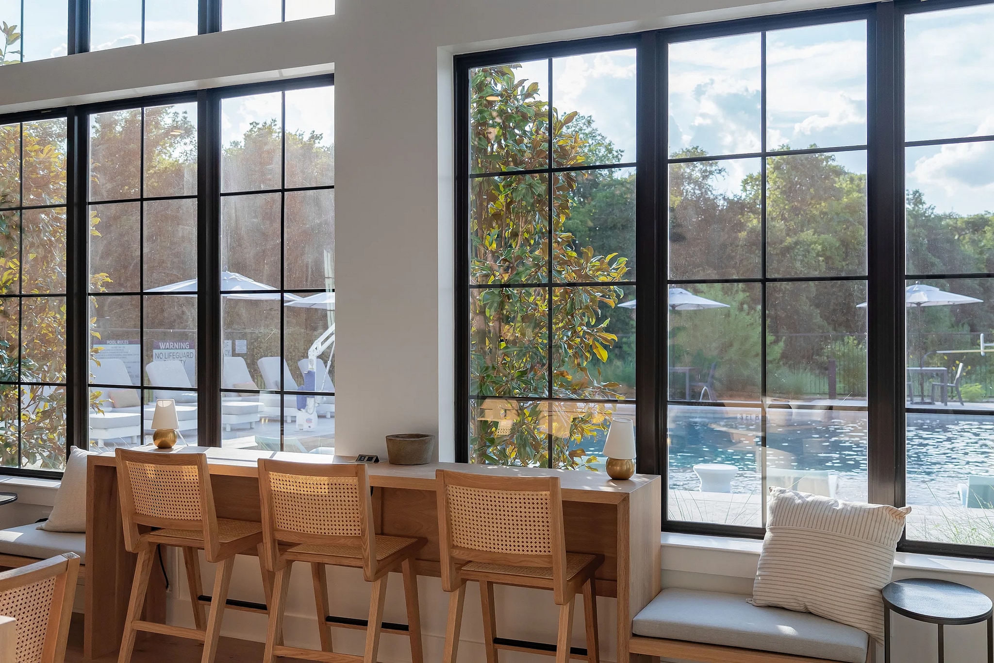 Building Photo - 7733 Burleson Rd