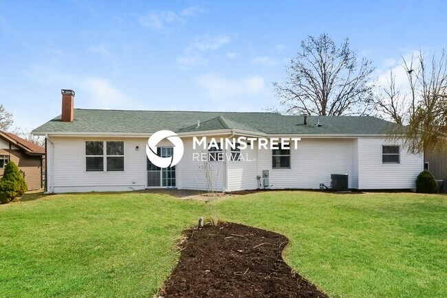 Building Photo - 3 Bedroom Pet-Friendly Home in ST CHARLES, MO with Main Street Renewal