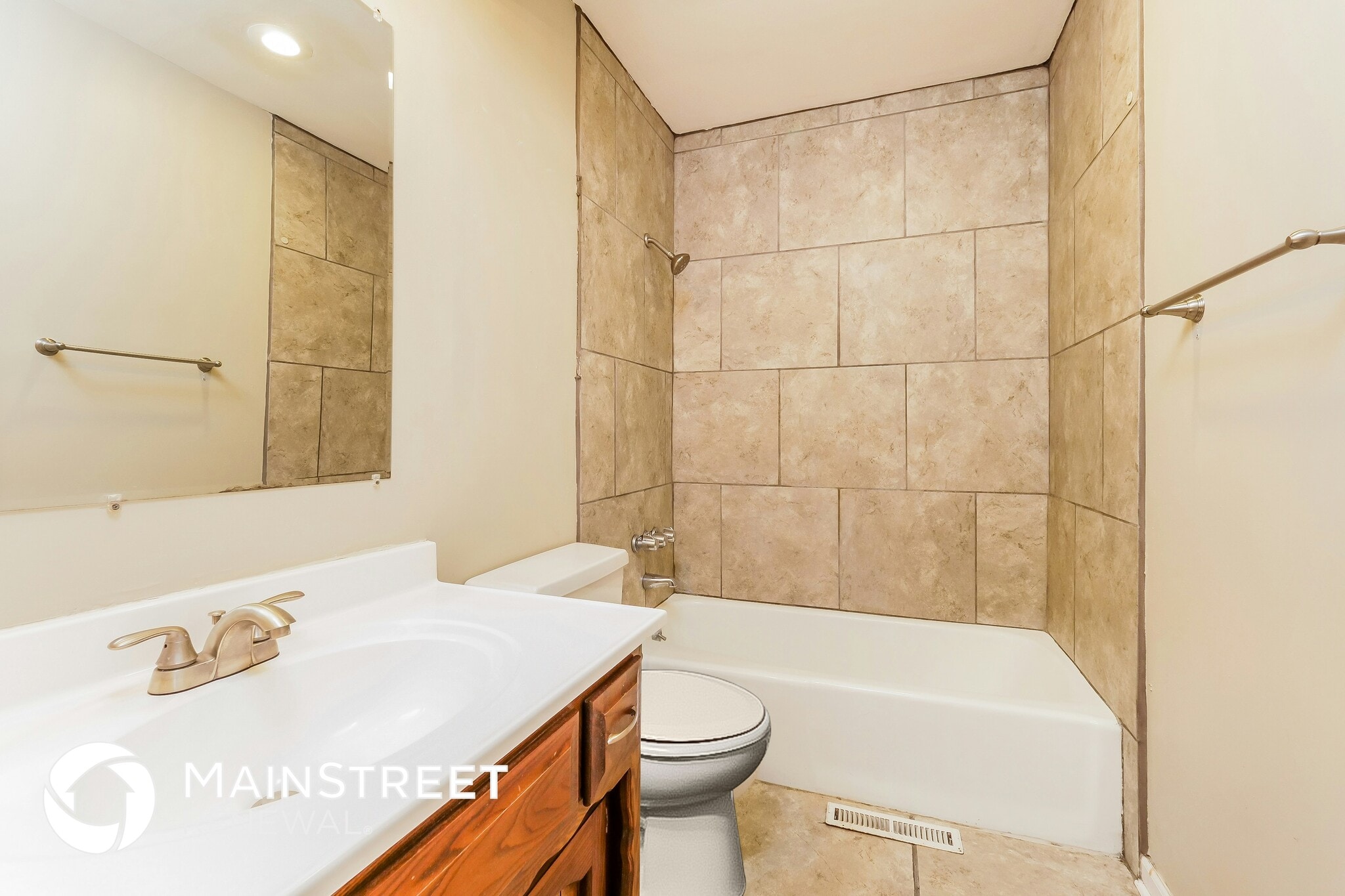 Building Photo - 14008 S Raintree Dr