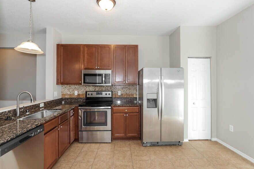 Building Photo - 4064 Festival Pointe Blvd