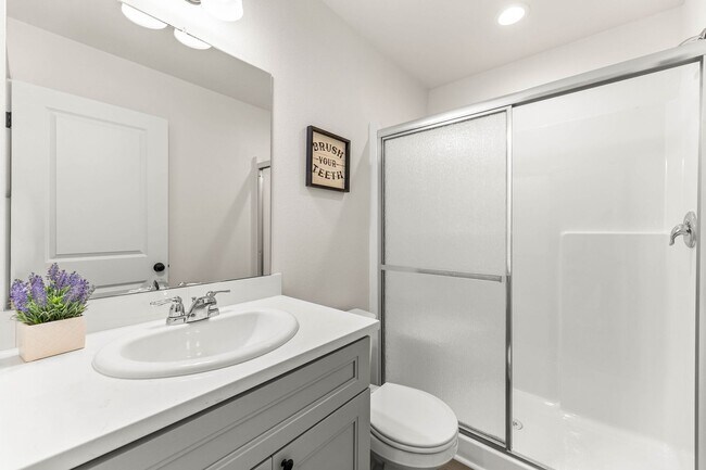 Building Photo - NEW CONSTRUCTION! Modern