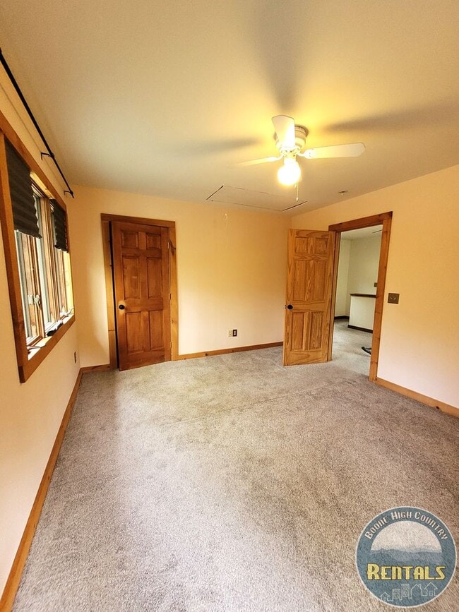 Building Photo - Beautiful 1 Bedroom Home with a Loft