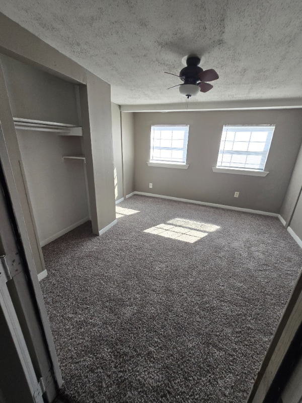 Building Photo - 2502 Riggan St