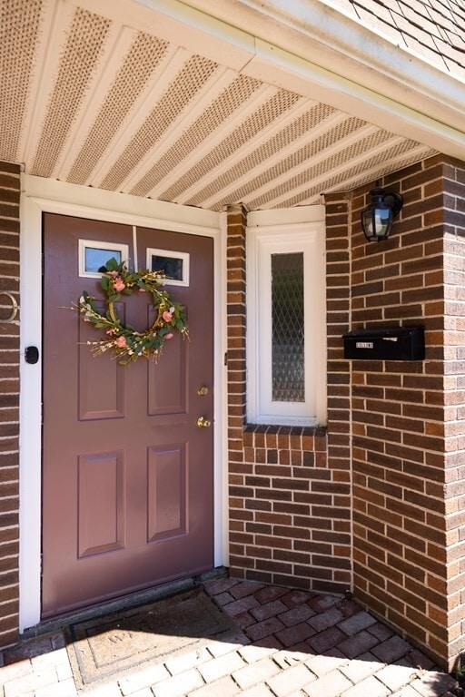 Primary Photo - 90 Brightwood Ave