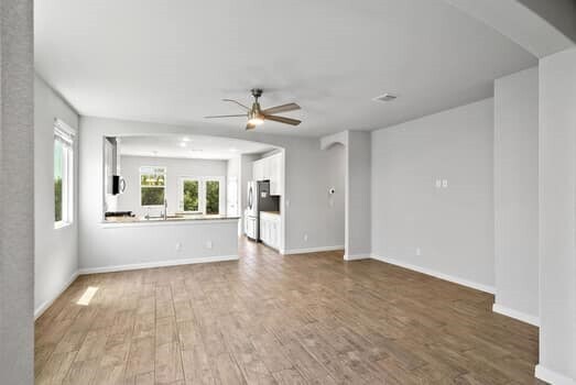 Building Photo - 22139 Approach